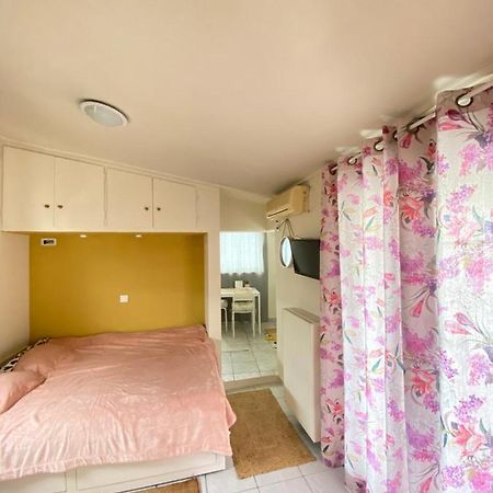 Private Apt. Acropolis View. Top Floor. Koukaki Athen Exterior foto